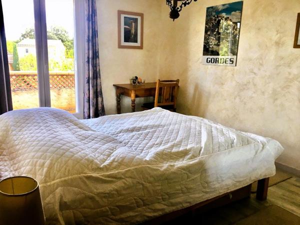 Villa Saint Didier 7 pièce(s) 143 m2 sur terrain avec piscine