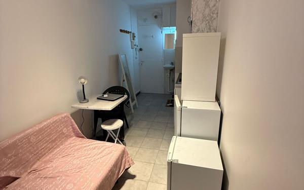 Appartement à louer    1 pièce • 10,39 m2 Paris 16