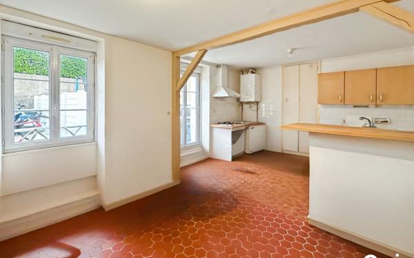 Appartement à vendre    2 pièces •  Hennebont