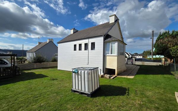 Maison à vendre    3 pièces •  Châteauneuf-du-Faou