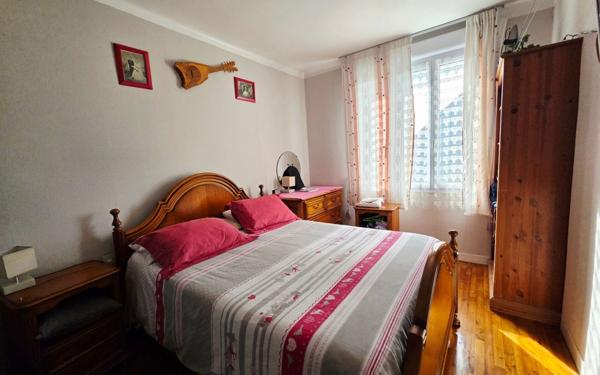 Maison à vendre    3 pièces •  Châteauneuf-du-Faou