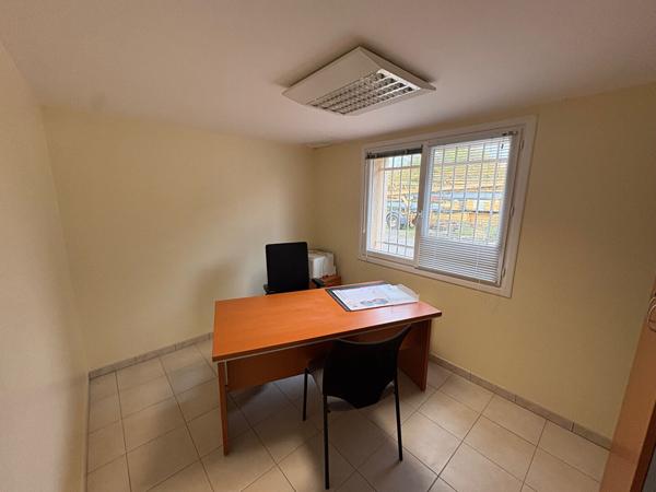 Local d'activité Daumeray 720 m2 , Morannes sur sarthe daumeray Local d'activité Daumeray 720 m2 , Morannes sur sarthe daumeray