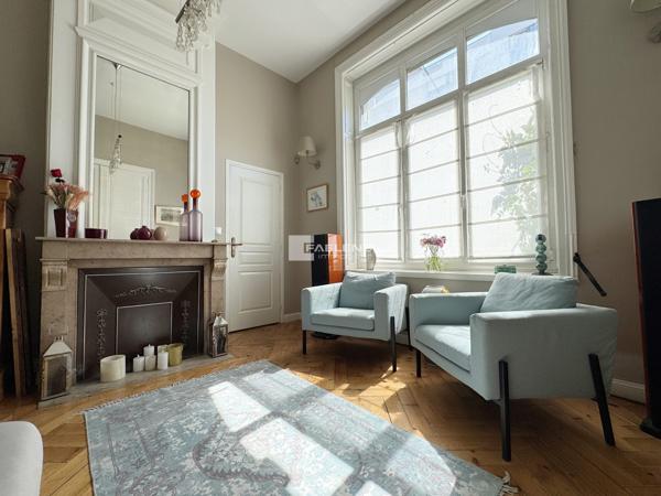 Maison Bourgeoise à Lille - Réf. ml5654