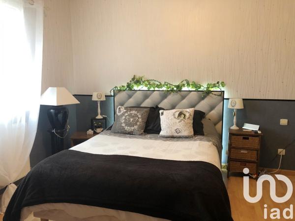 Maison à vendre 5 pièces 118 m² Saint-Gervais-en-Belin