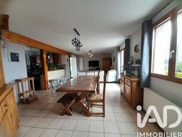Maison à vendre 7 pièces 165 m² Murol