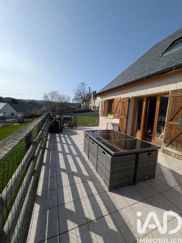 Maison à vendre 7 pièces 165 m² Murol