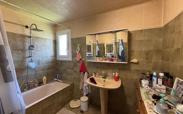 Maison à vendre    4 pièces •  Beauvoisin