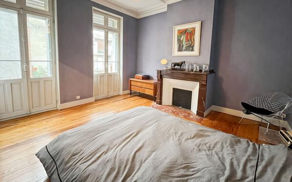 Maison à vendre    8 pièces • 262,48 m2 Toulouse