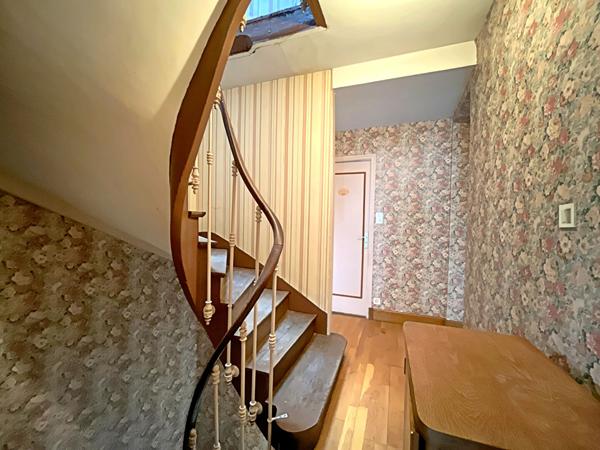 Maison à vendre à Signy-l'Abbaye - 5 pièces, 3 chambres