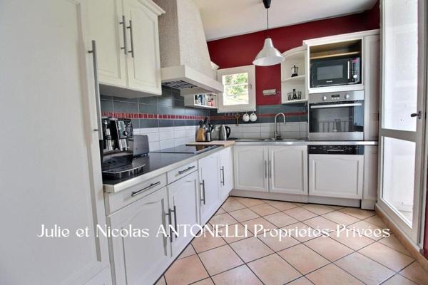 SAINT JEAN BONNEFOND 42650 Maison 93m² habitables ,4 chambres, Garage terrain 565m²