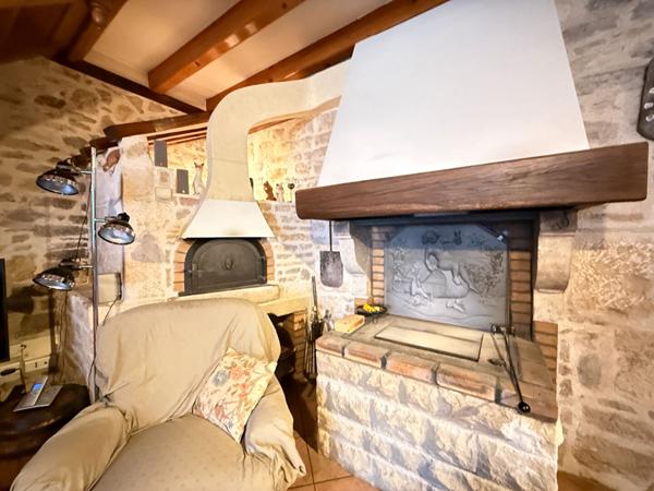 Maison - 7 pièces - 177 m²