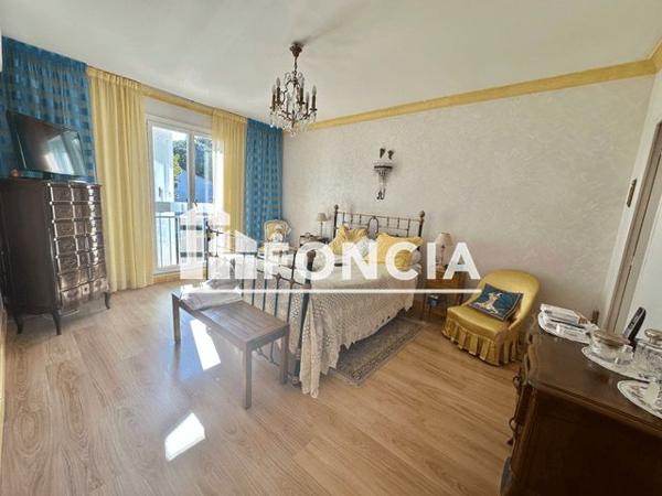 À vendre Maison 5 pièces 163 m² - Marseille 13009