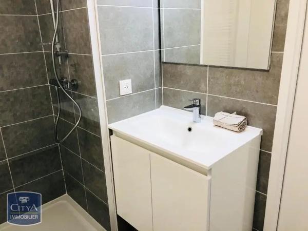 Appartement à louer 3 pièces 59.2m²