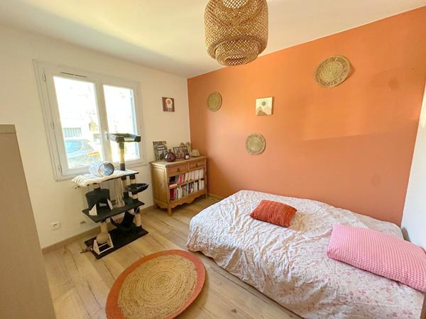 A VENDRE - Chaumont En Vexin Maison de PLAIN PIED - 108 m² - 4 chbres - garage - 1700 m² de terrain