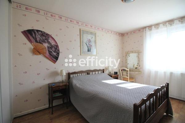 Maison 8 pièces - 135 m² Exclusivité efficity
