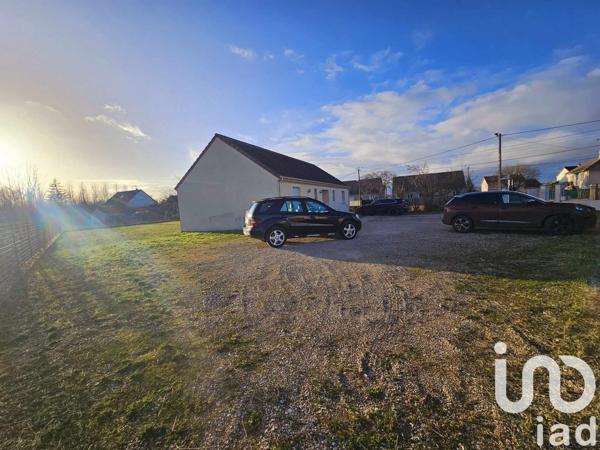 Location maison 1 pièce 20 m² Charmoy