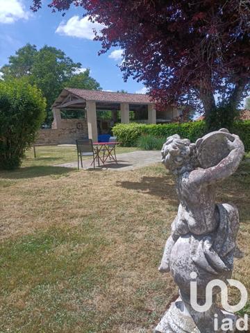 Maison à vendre 7 pièces 295 m² Doué-en-Anjou