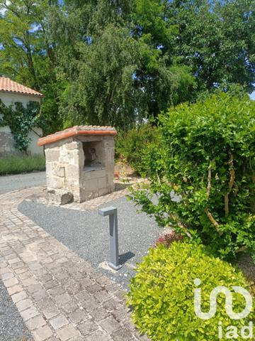 Maison à vendre 7 pièces 295 m² Doué-en-Anjou