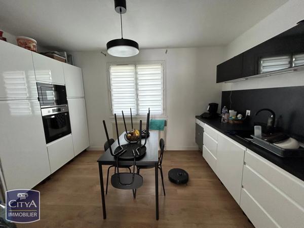 Maison à vendre 4 pièces 96m² Saint-Priest (69800)