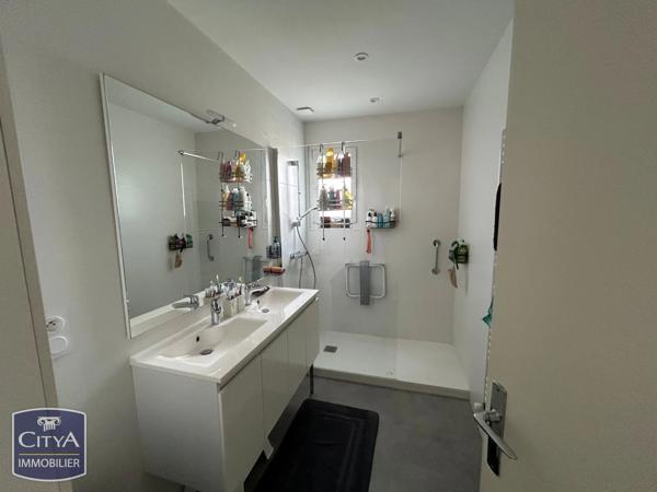 Maison à vendre 4 pièces 96m² Saint-Priest (69800)