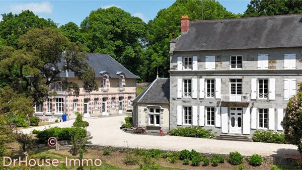 Château à vendre 23 pièces de 693 m²