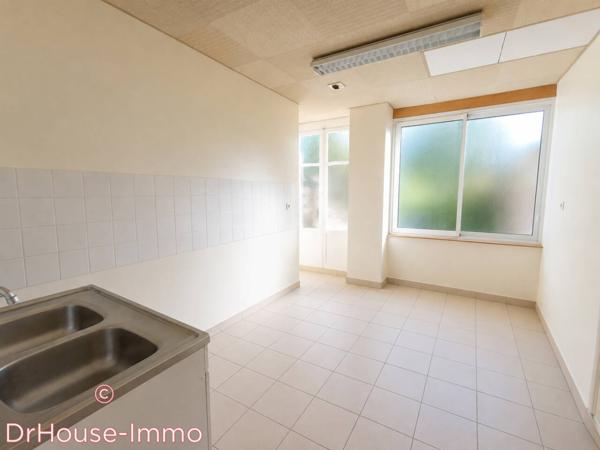 Château à vendre 23 pièces de 693 m²