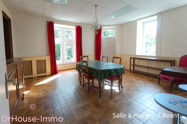 Château à vendre 23 pièces de 693 m²