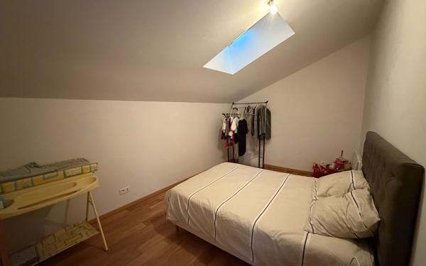 Appartement à louer    4 pièces •  Fains-Véel