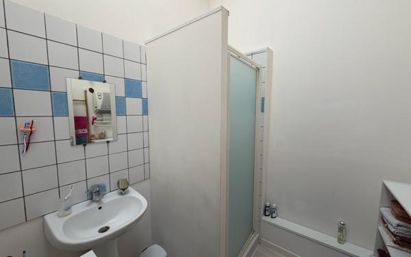 Appartement à louer    4 pièces •  Fains-Véel