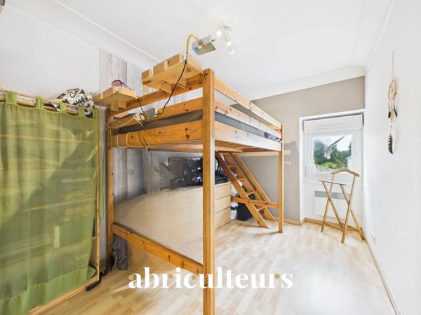 Grand appartement-maison de 90 m2 en vente dans le centre bourg Pont st Martin (44860)