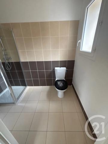 Maison à vendre  5 pièces - 90 m 2   BRIGNOLES  - 83