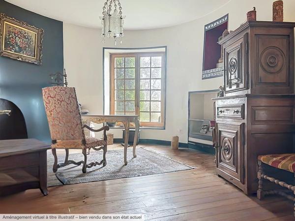Vente                                                      Maison
                        
                     10 pièces                                         à Lalinde