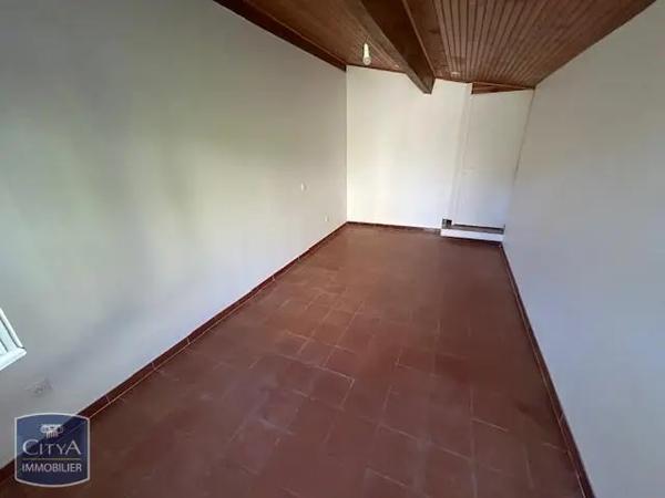 Appartement à louer 2 pièces 44.63m² Sanary-sur-Mer (83110)