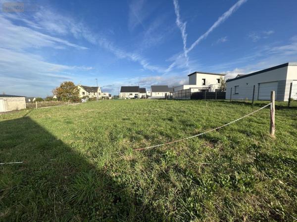 Terrain à Batir à vendre à Yffiniac dans les Côtes-d'Armor (22120), ref : 22007-760