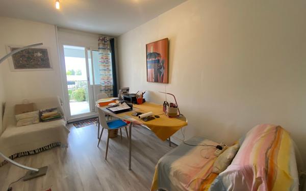 Appartement à vendre    3 pièces • 54 m2 Bordeaux