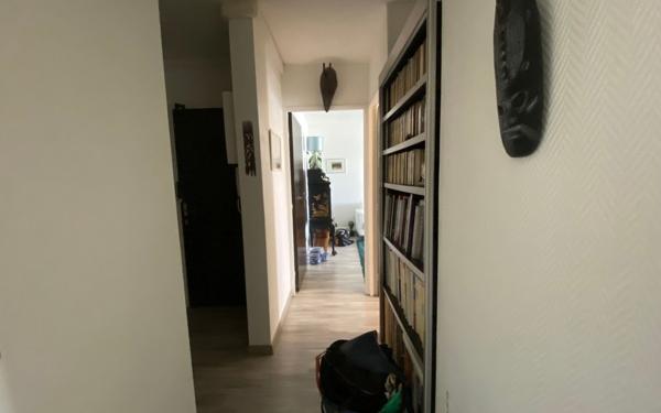 Appartement à vendre    3 pièces • 54 m2 Bordeaux