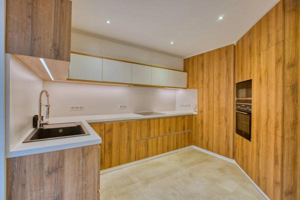 Magnifique appartement en plein centre mais calme!