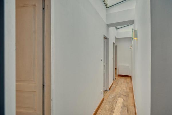 Magnifique appartement en plein centre mais calme!