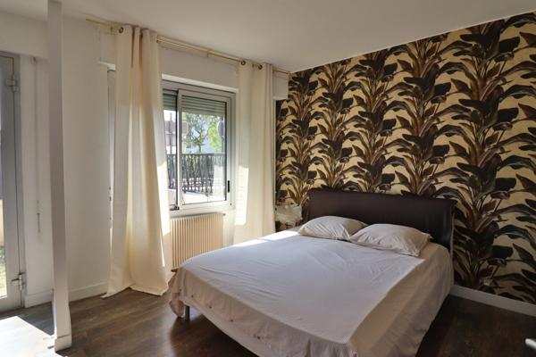 Appartement à vendre 6 pièces  (92)