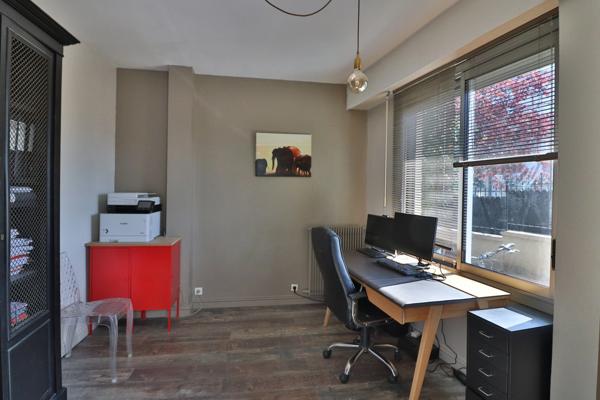 Appartement à vendre 6 pièces  (92)