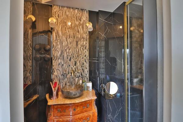 Appartement à vendre 6 pièces  (92)