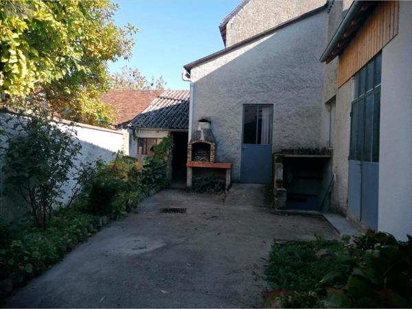 Maison à vendre à Descartes dans l'Indre-et-Loire (37160), ref : 082/355