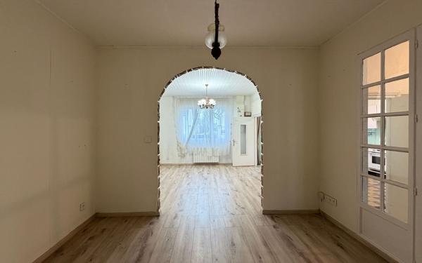 Maison à vendre    2 pièces •  Chauny