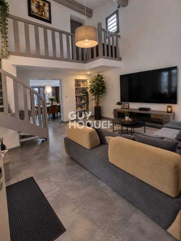 A vendre à Avignon Villa T4 , piscine et sa  dépendance T2