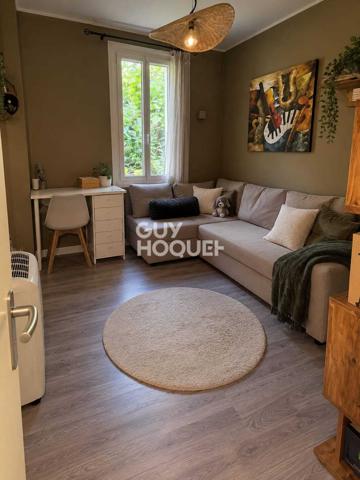 A vendre à Avignon Villa T4 , piscine et sa  dépendance T2
