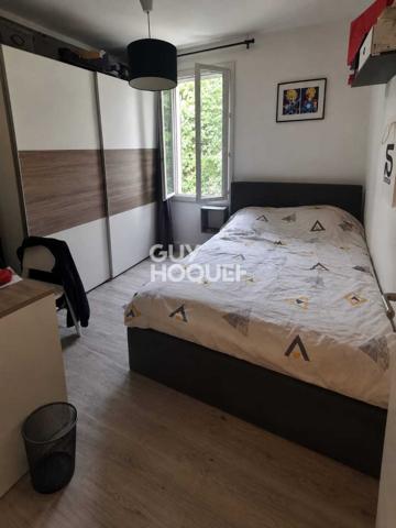 A vendre à Avignon Villa T4 , piscine et sa  dépendance T2