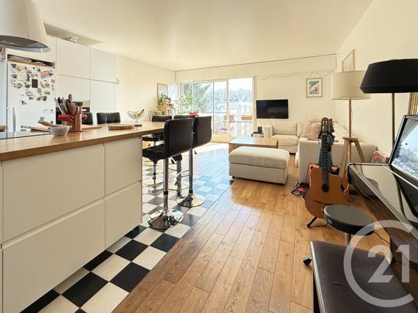 Appartement à vendre  5 pièces - 107,77 m2 ST GERMAIN EN LAYE - 78