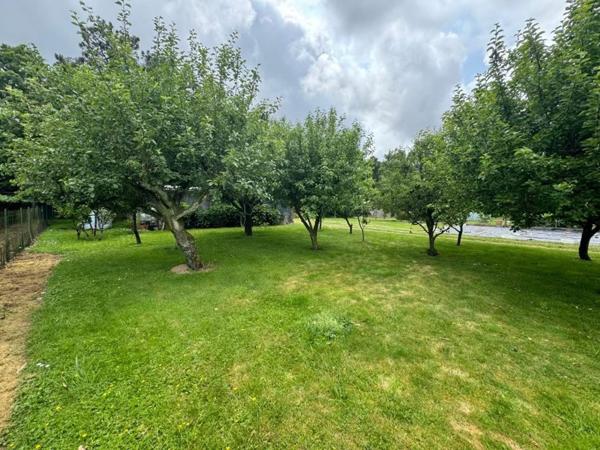 Terrain constructible 1290m² Questembert Gare