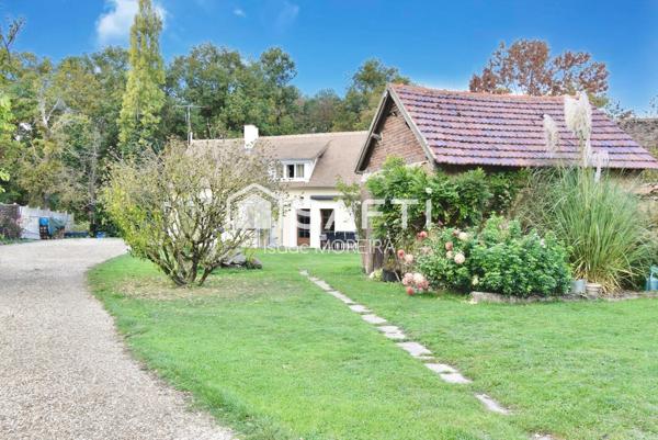 Maison de charme avec garage et dépendance proche Houdan