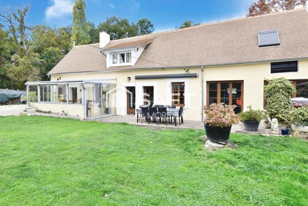 Maison de charme avec garage et dépendance proche Houdan